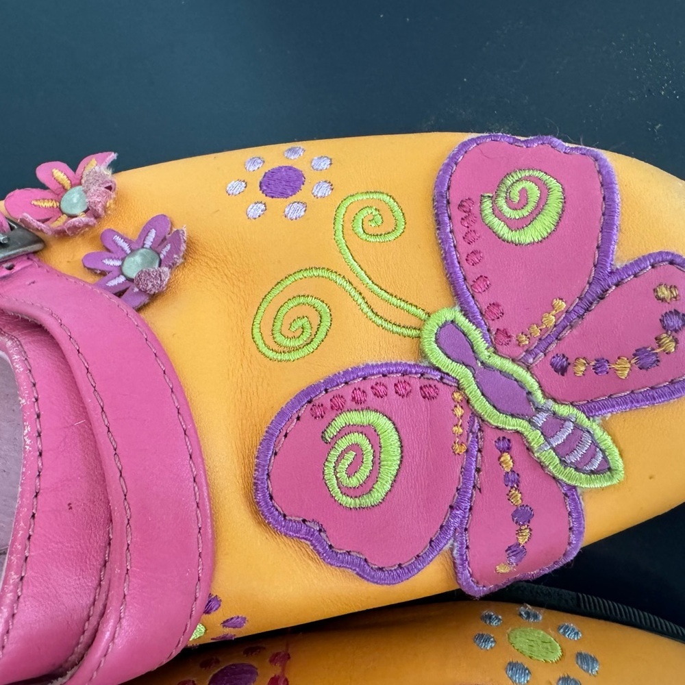 HANNA ANDERSSON colorful butterfly leather girl’s clogs-European size 36 - Picture 3 of 8